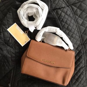 NWT Michael Kors Crossbody Purse
